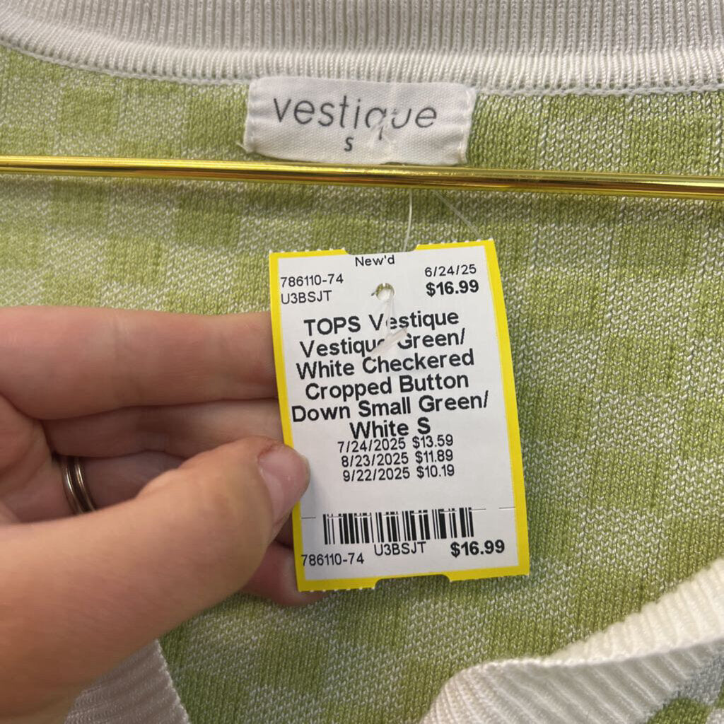 Vestique Green/ White Checkered Cropped Button Down Small