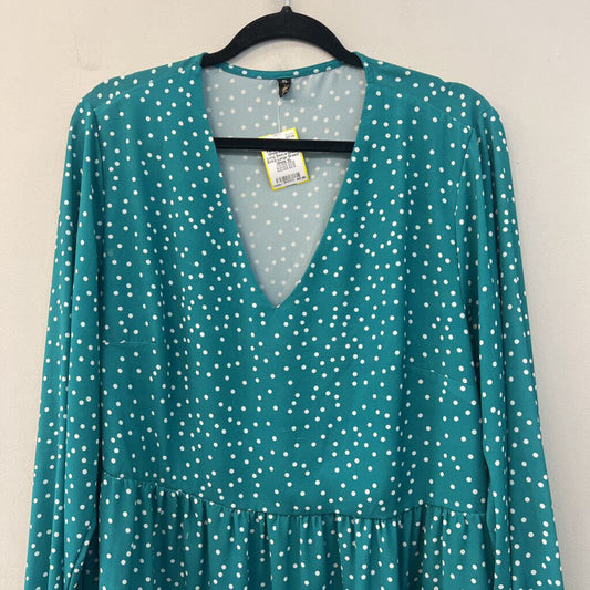 Fancy Inn Green/ White Polka Dot Long Sleeve Dress Extra Large