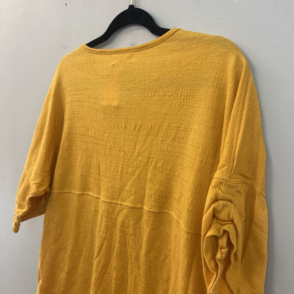 Max Studio Yellow Textured Short Sleeve Top Small