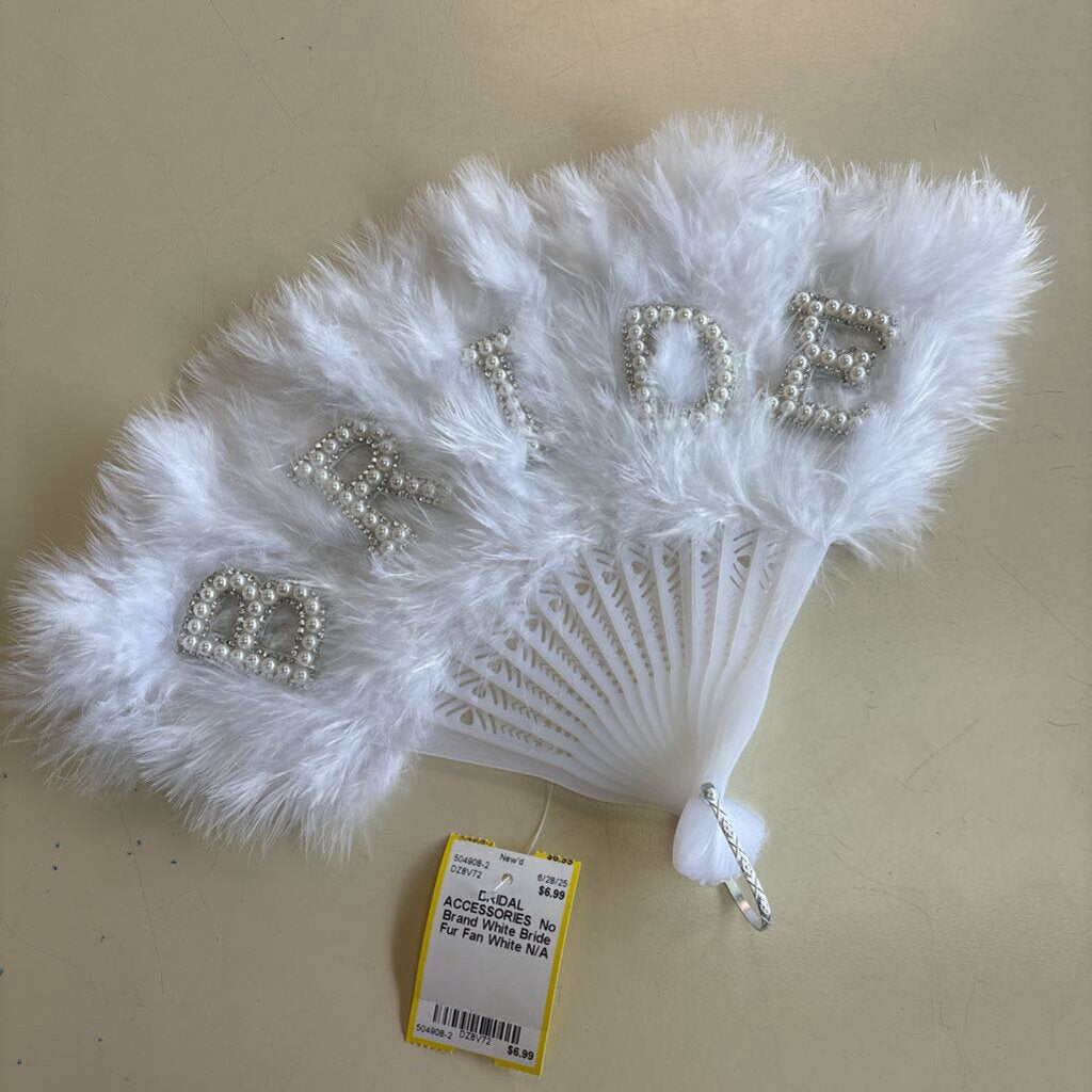White Bride Fur Fan