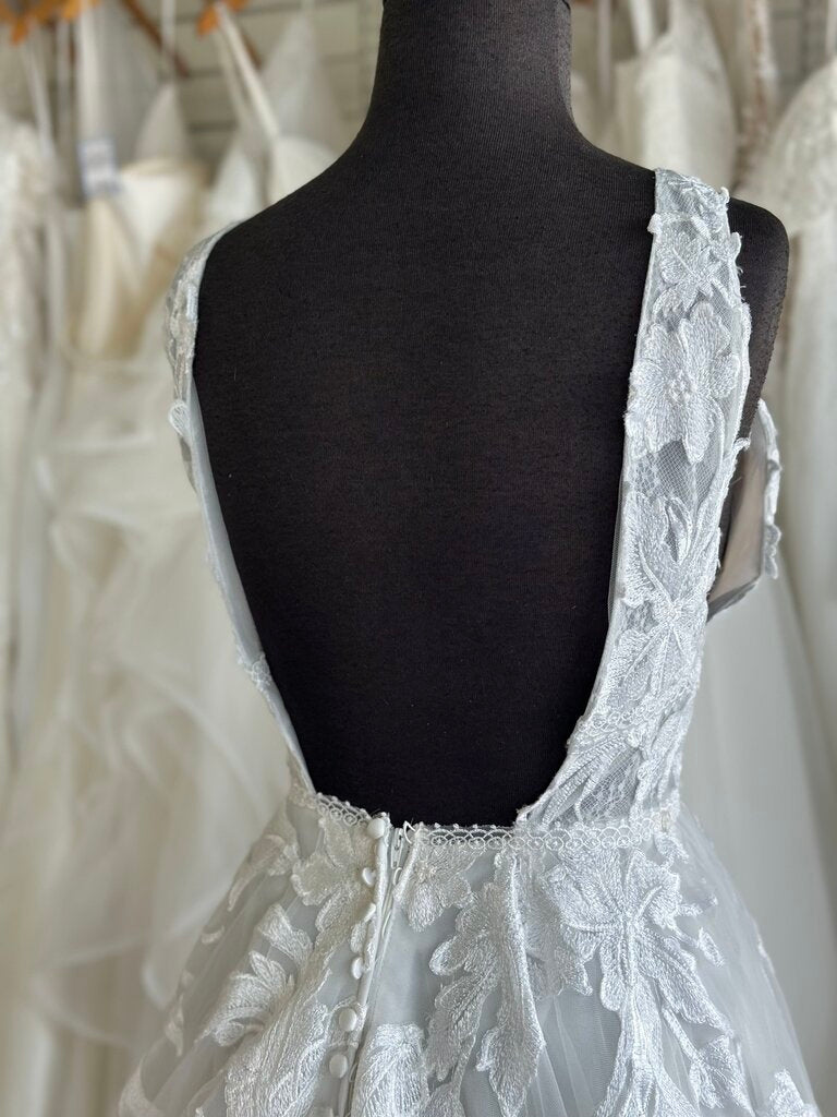 Allure Wilderly Bride Adara Bridal Dress 10