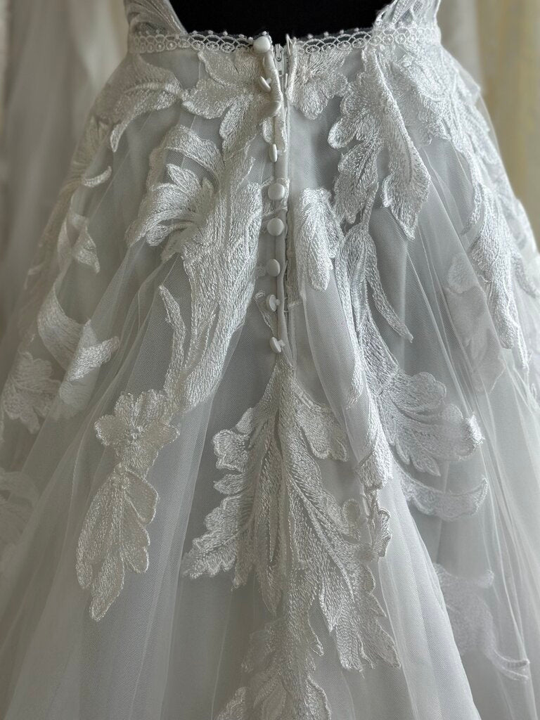 Allure Wilderly Bride Adara Bridal Dress 10