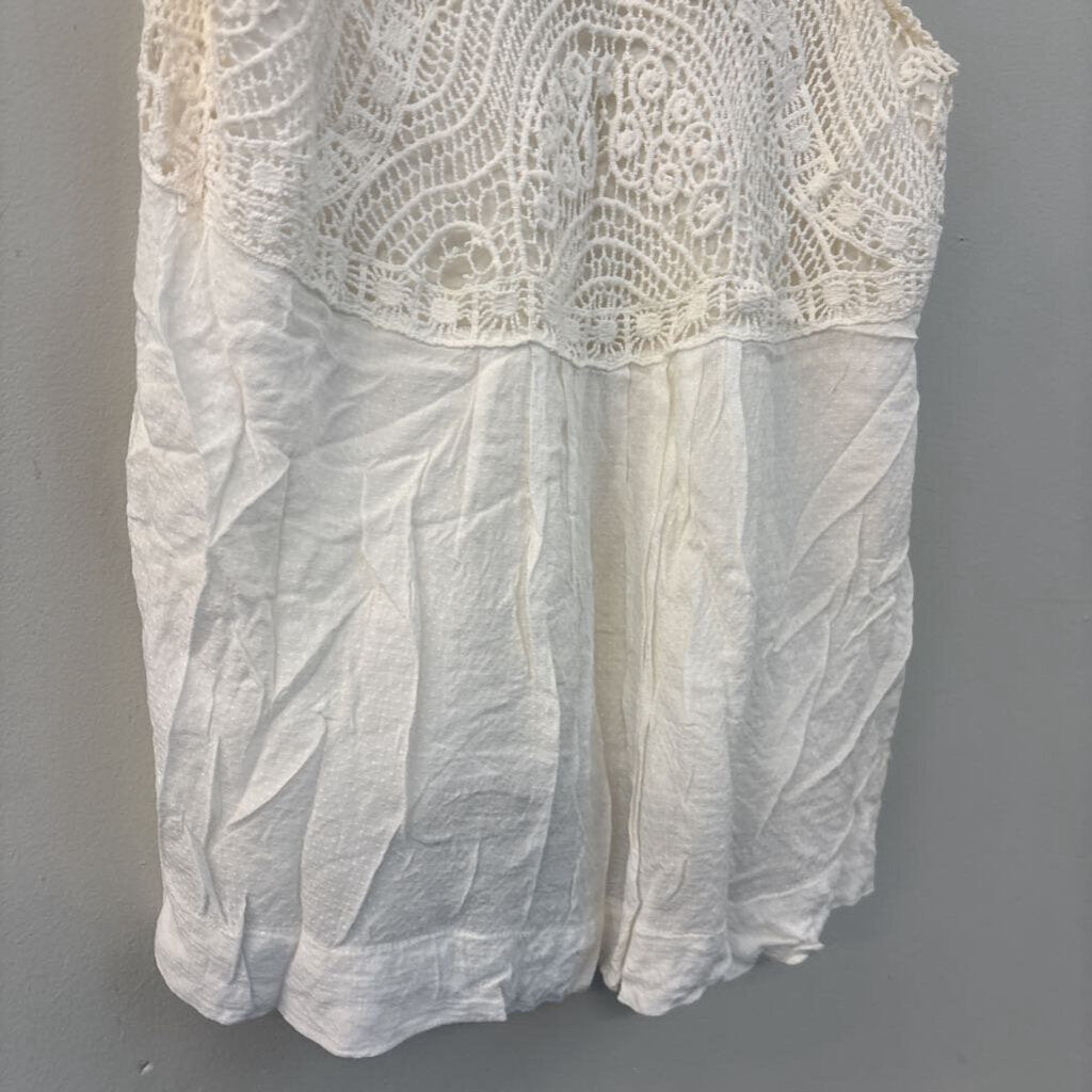 Skies Are Blue Crochet Detail Tank Top 8
