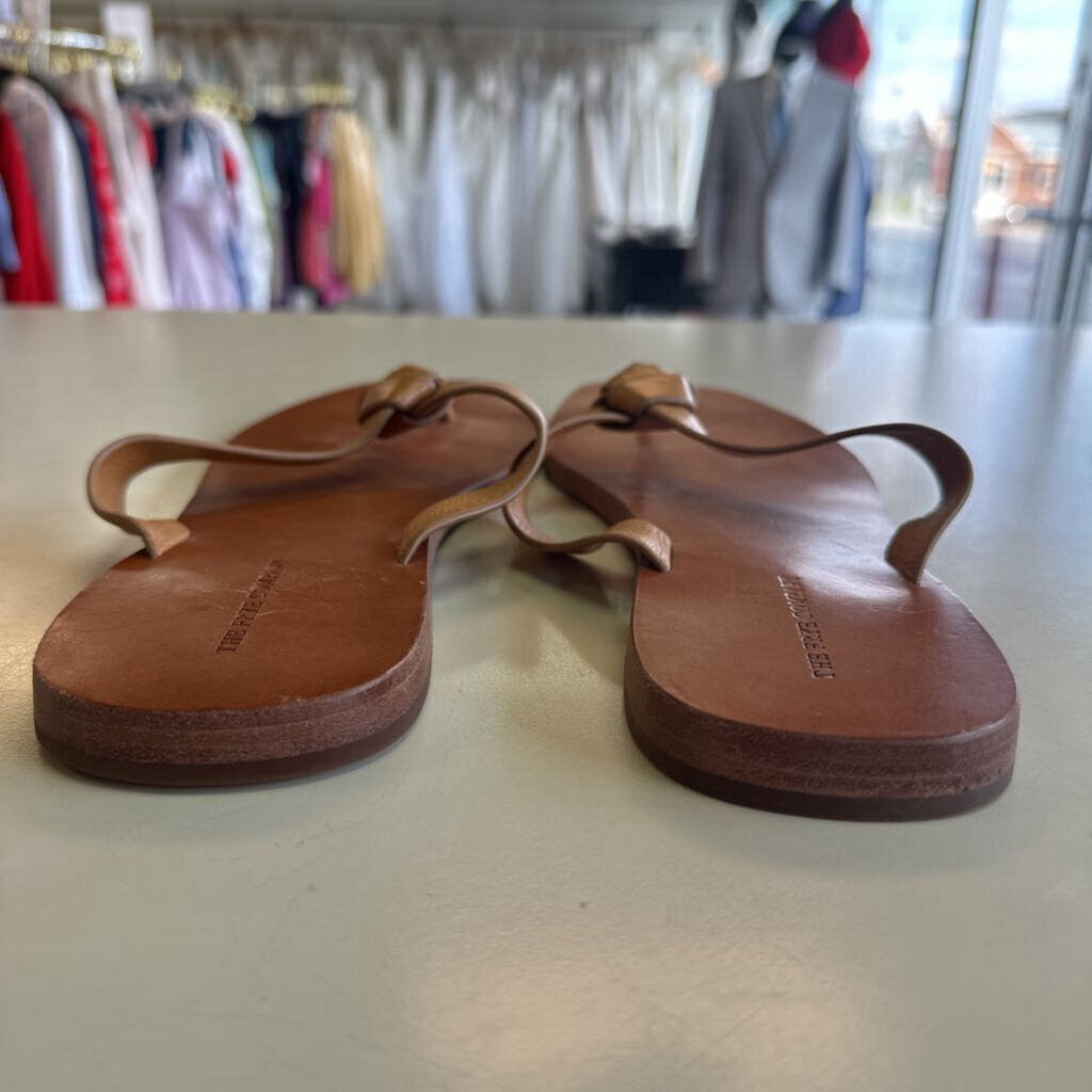 Frye Knot Thong Sandal 11.0