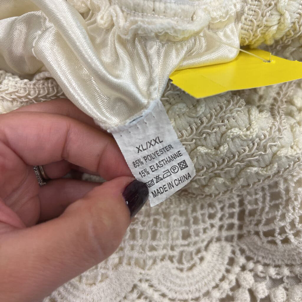 Cream Crochet Layered Shorts Extra Large