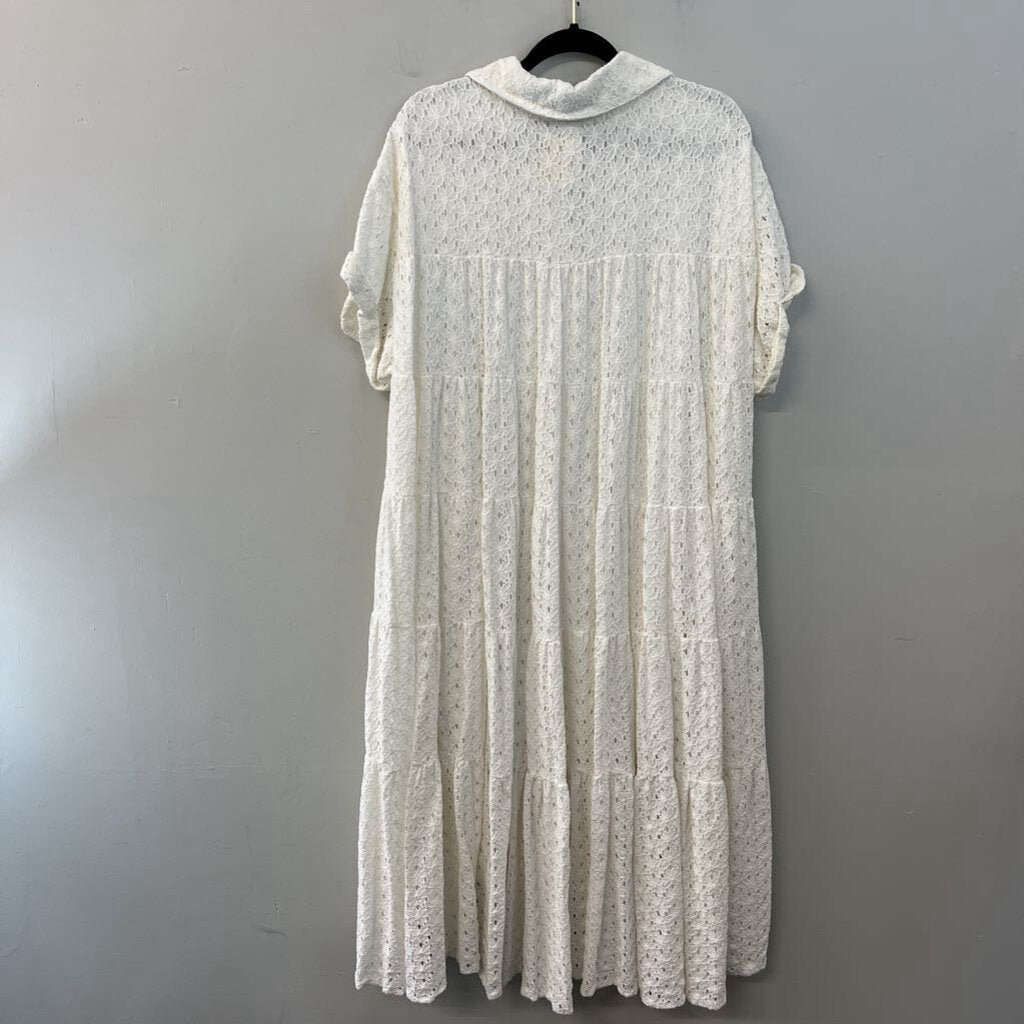 Oli and Hall White Flower Lace Short Sleeve Button Down Midi Dress Large