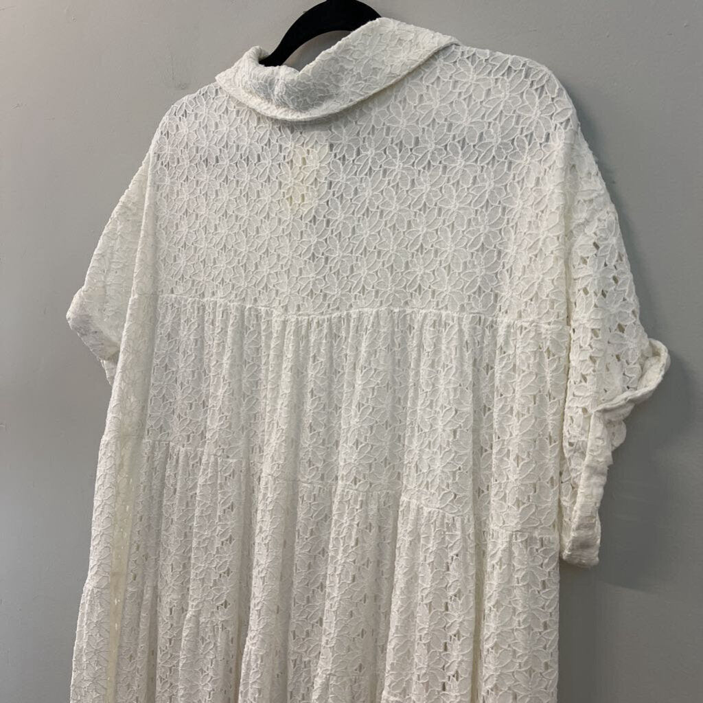 Oli and Hall White Flower Lace Short Sleeve Button Down Midi Dress Large