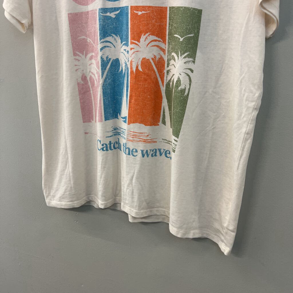 CocaCola White/ Multi Short Sleeve Graphic Tee Extra Small