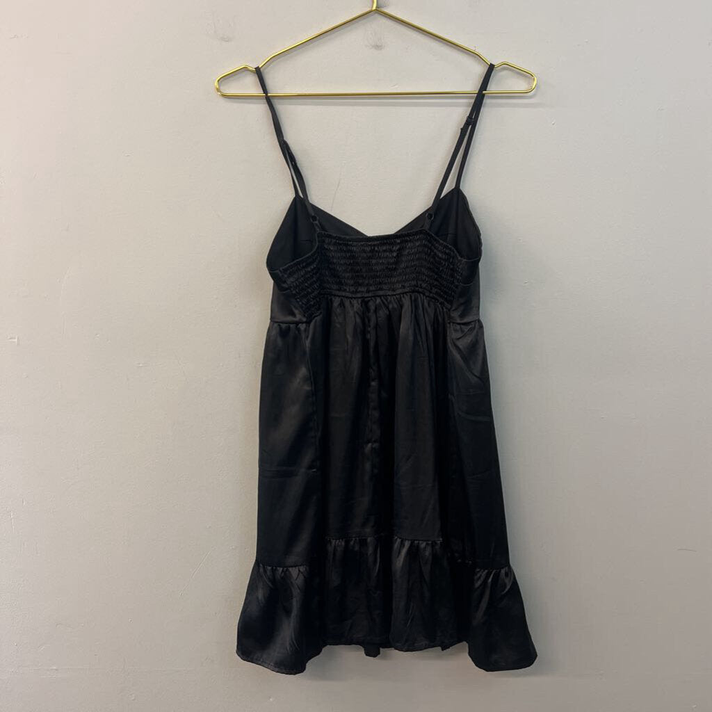 Black Silky Ruffle Hem Baby Doll Dress Large