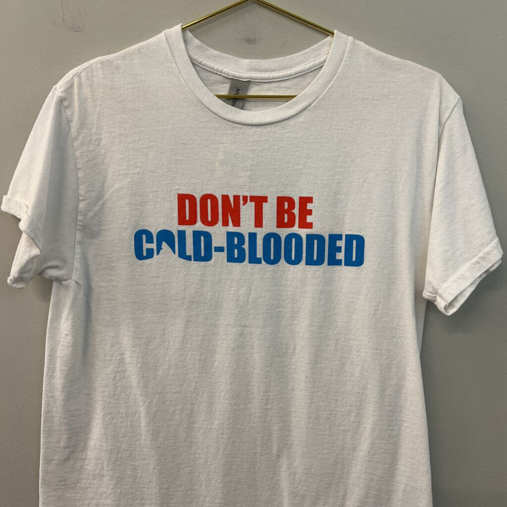 Gildan White/ Multi Cold Blooded Short Sleeve Graphic Tee Medium