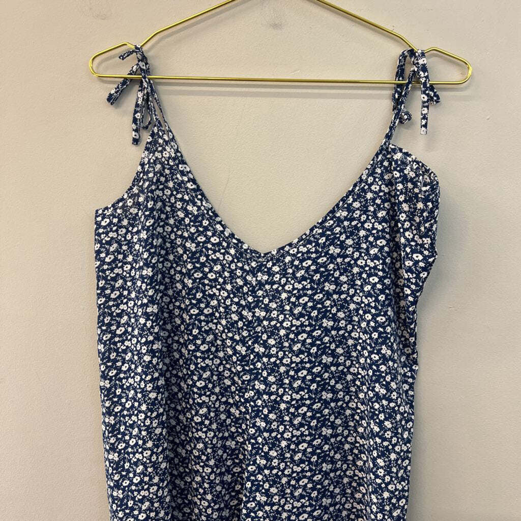Blue/ White Flower Print Flowy Maxi Dress Medium
