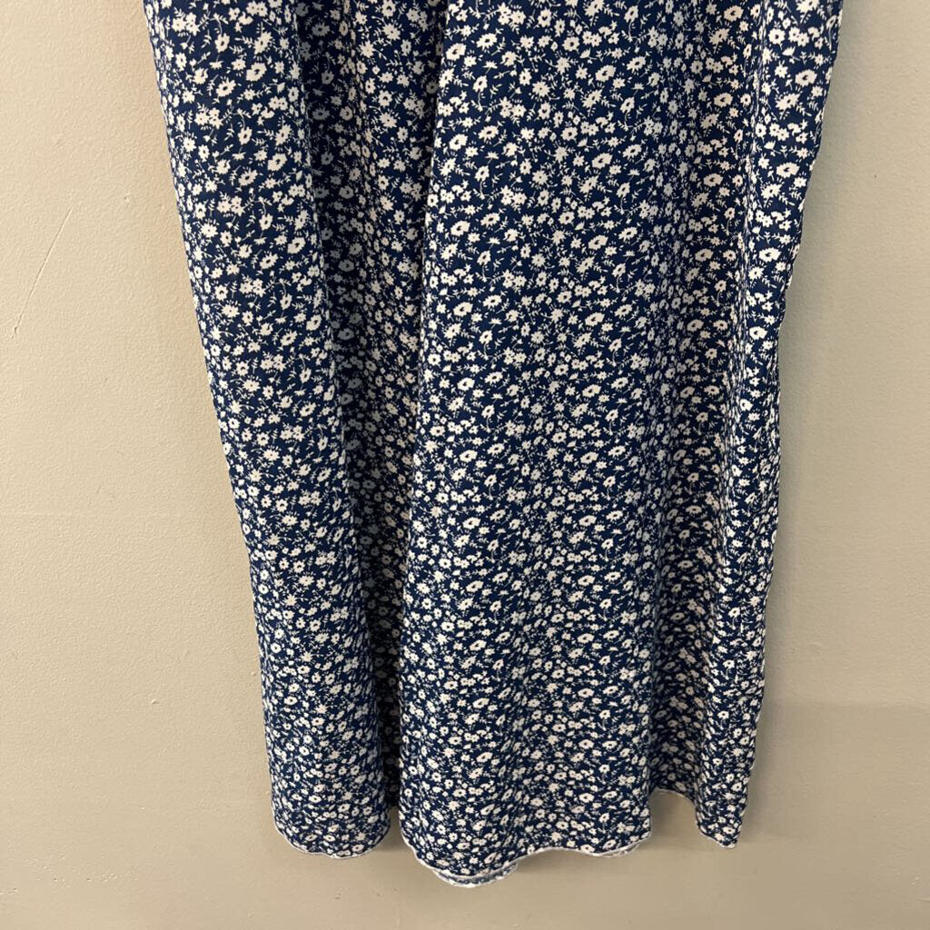 Blue/ White Flower Print Flowy Maxi Dress Medium