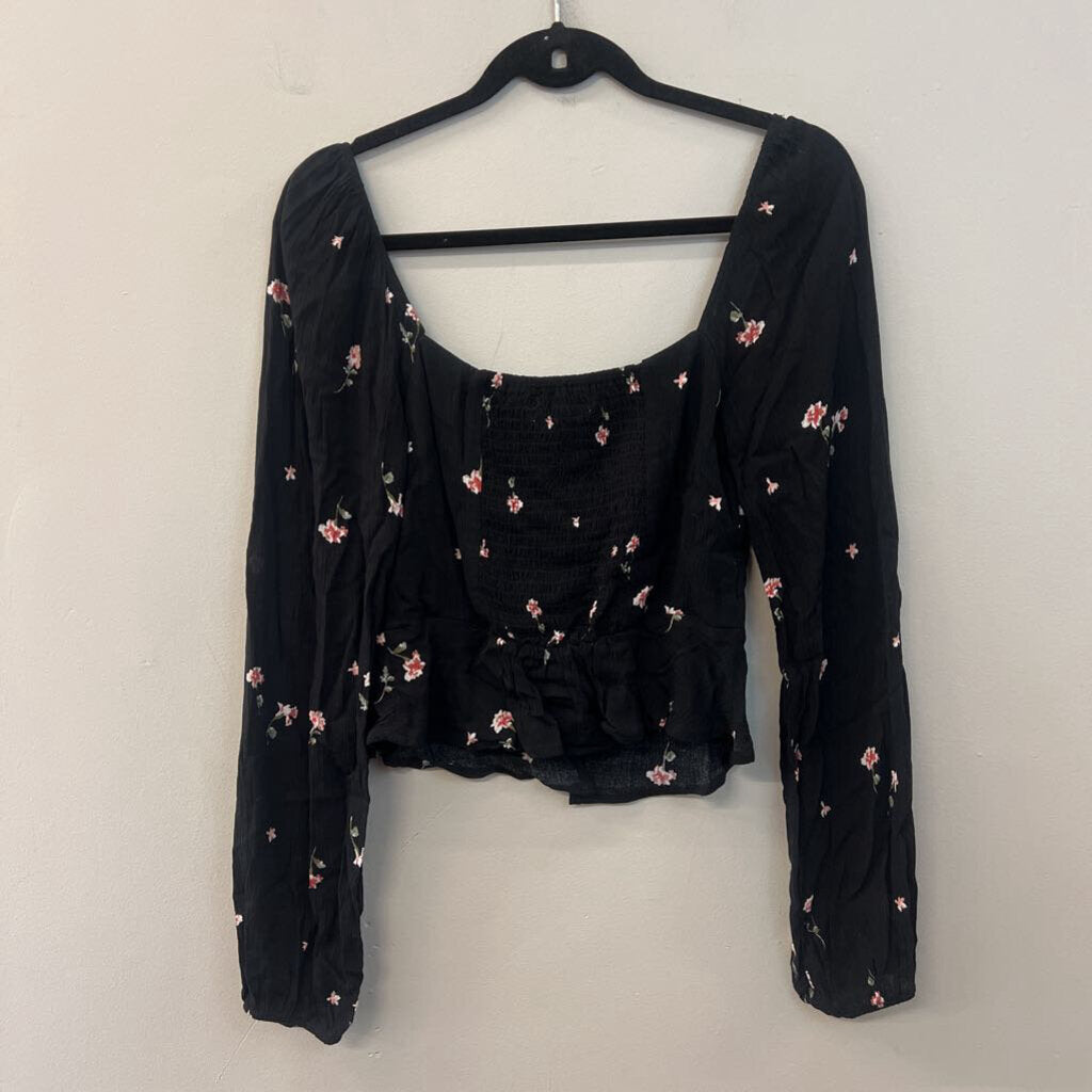 Altar'd State Black/ Pink Flower Print Long Sleeve Top Medium
