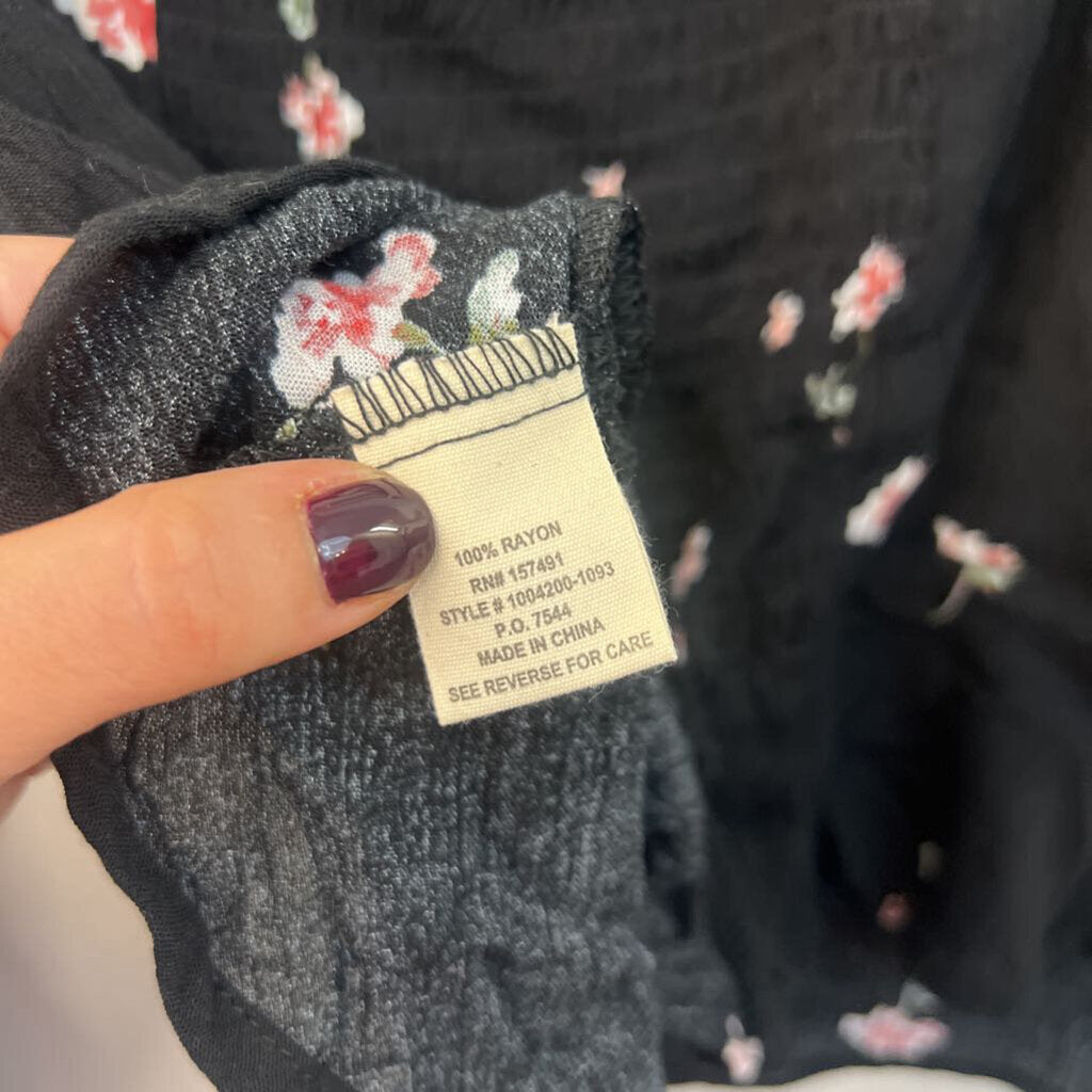 Altar'd State Black/ Pink Flower Print Long Sleeve Top Medium