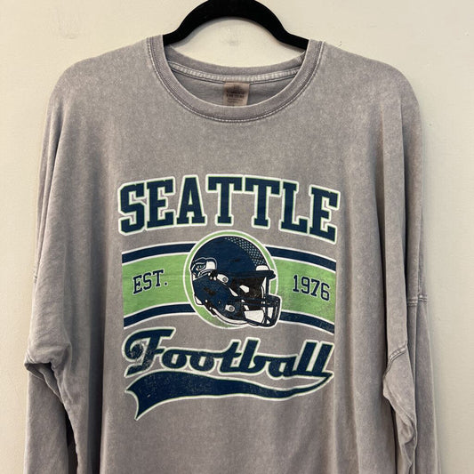 Gameday Couture Grey/ Multi Seattle Football Long Sleeve Graphic Tee Large