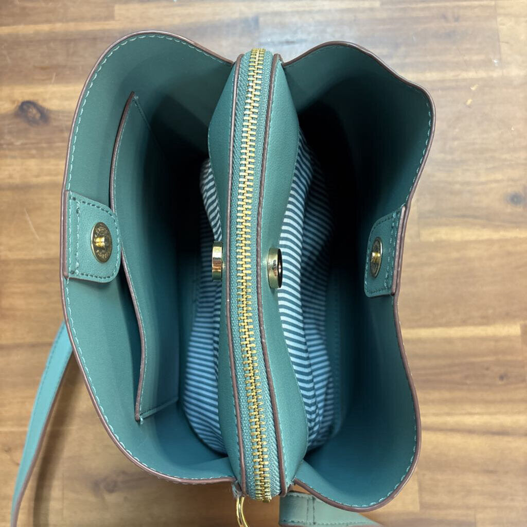 Nanette Lepore Blue Triple Section Bucket Crossbody Purse