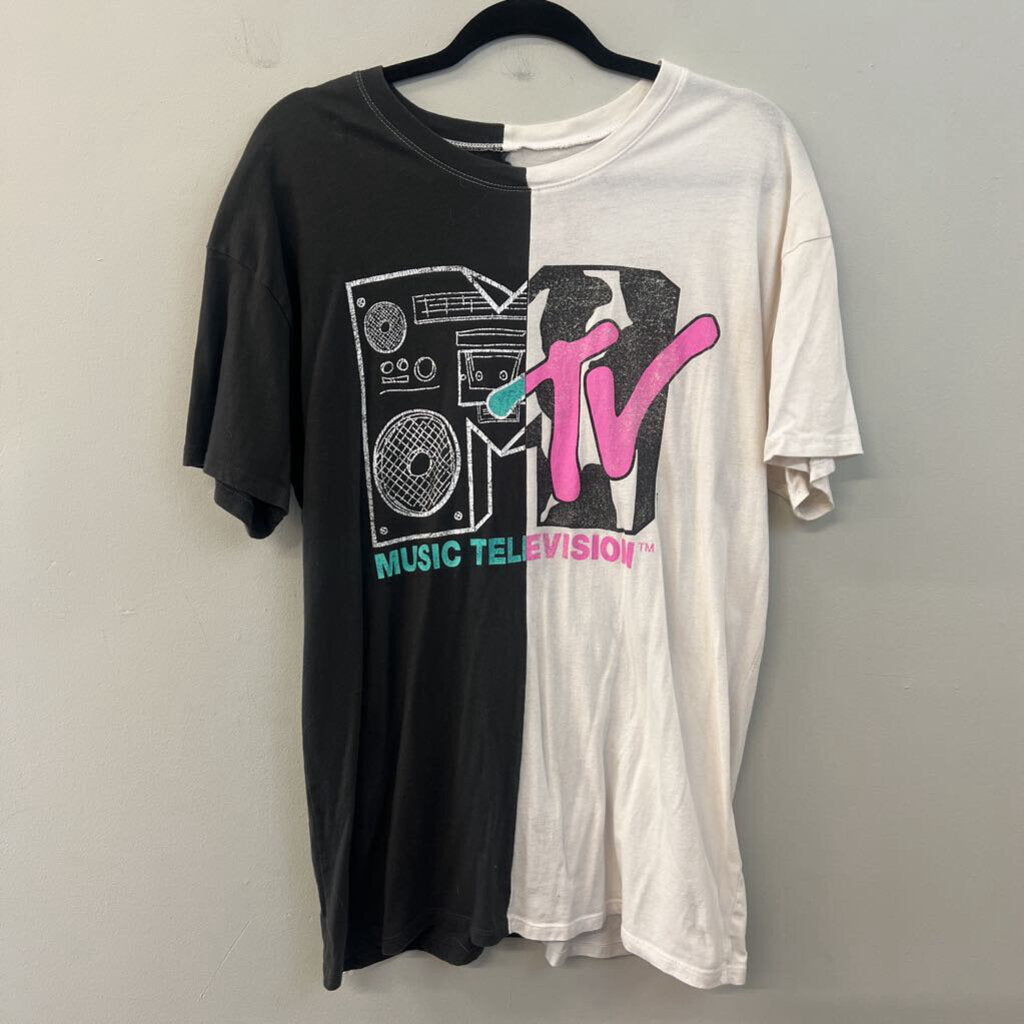 Hollister Grey/ White MTV Short Sleeve Graphic Tee Medium