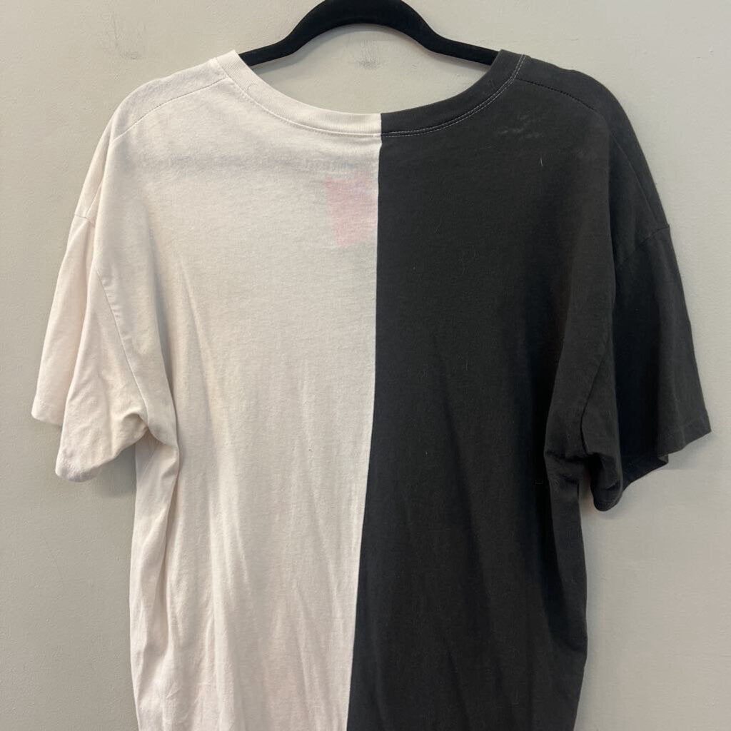 Hollister Grey/ White MTV Short Sleeve Graphic Tee Medium