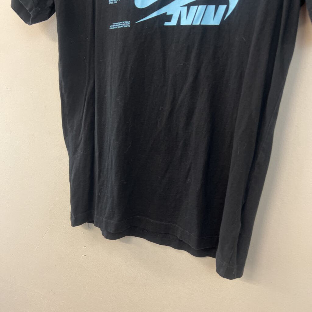 Nike Black/ Blue Short Sleeve Graphic Tee Small
