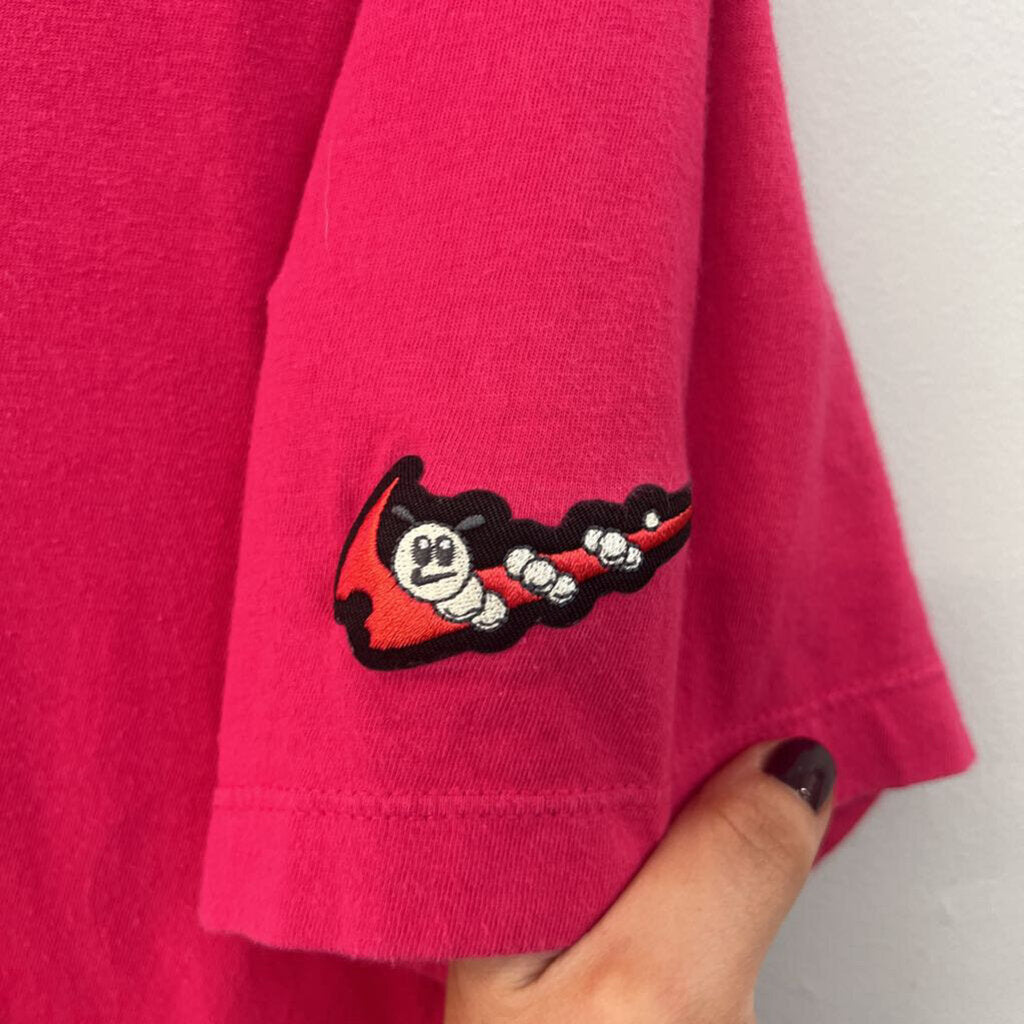 Nike Pink Butterfly Logo Short Sleeve Graphic Tee Medium
