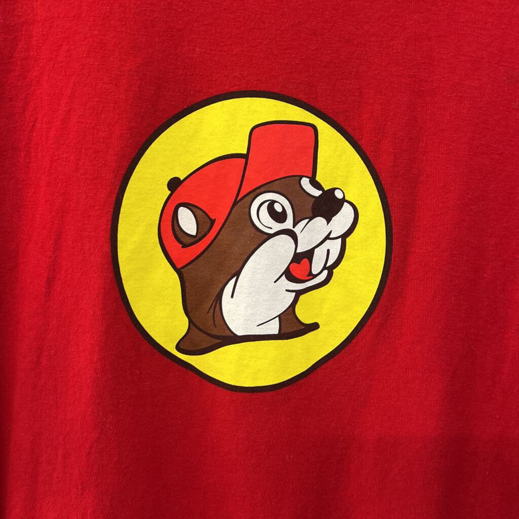 Bucees Red Short Sleeve Graphic Tee Large