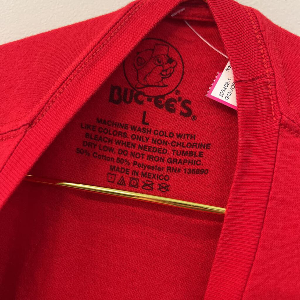 Bucees Red Short Sleeve Graphic Tee Large