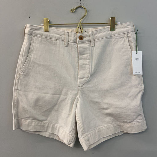 AE77 Cream High Waisted Shorts 30