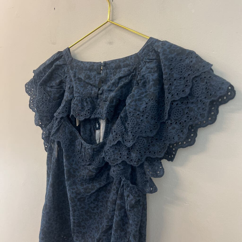 AE77 Navy Print Short Ruffle Sleeve Top Large