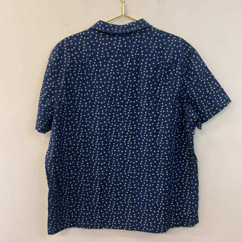 AE77 Navy Dotted Shortsleeve Buttondown XL