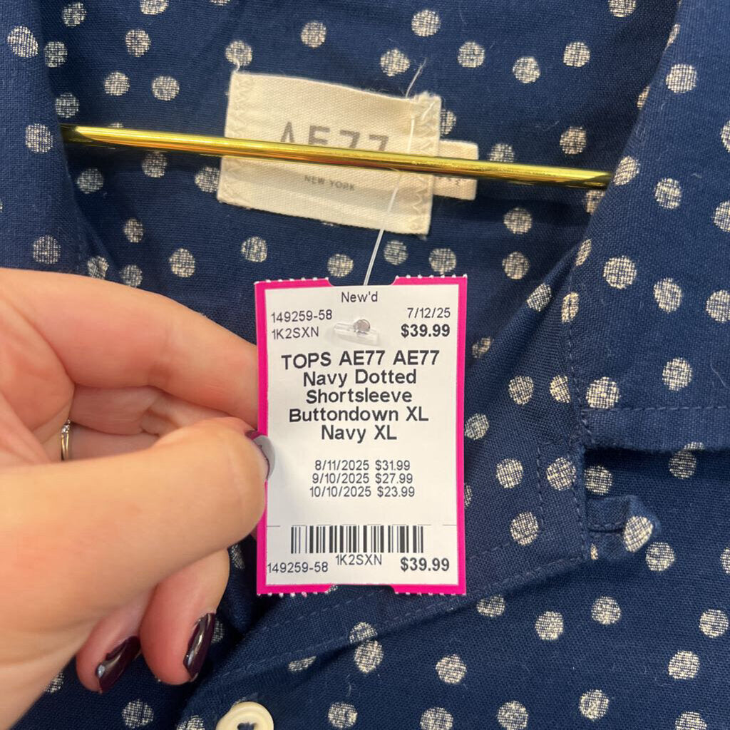 AE77 Navy Dotted Shortsleeve Buttondown XL