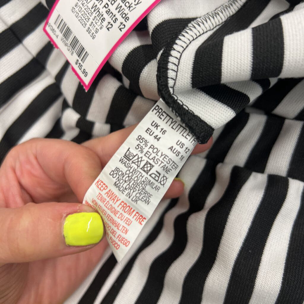 Pretty Little Thing Black/ White Striped Wide Leg Pull On Pants 12