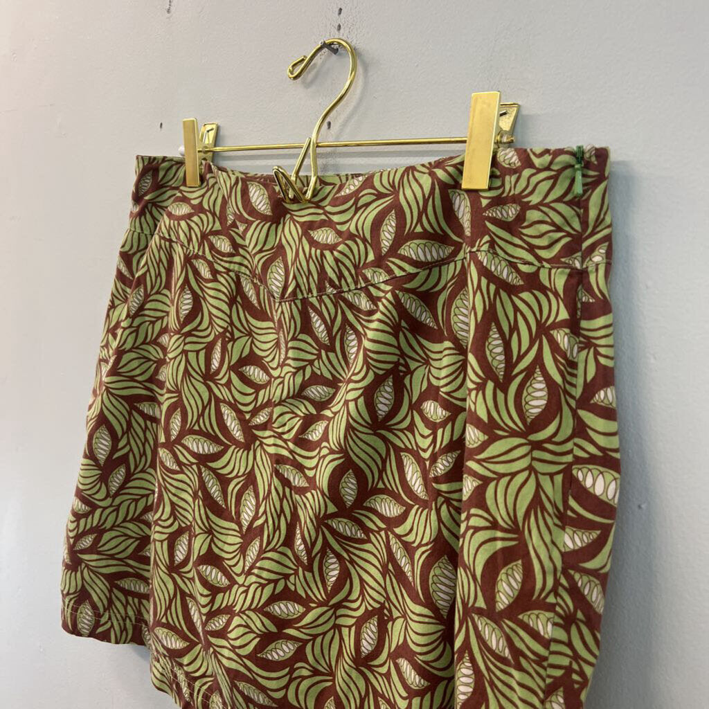 Sahalie Brown/ Green Print Skort 10
