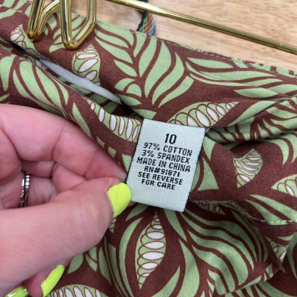 Sahalie Brown/ Green Print Skort 10