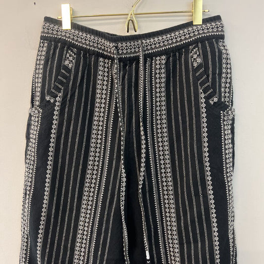 Anthropologie Black. White Embroidered Print Pull On Pants Small
