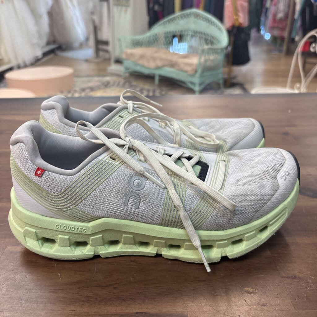 On Cloudgo White/ Green Tennis Shoes 8