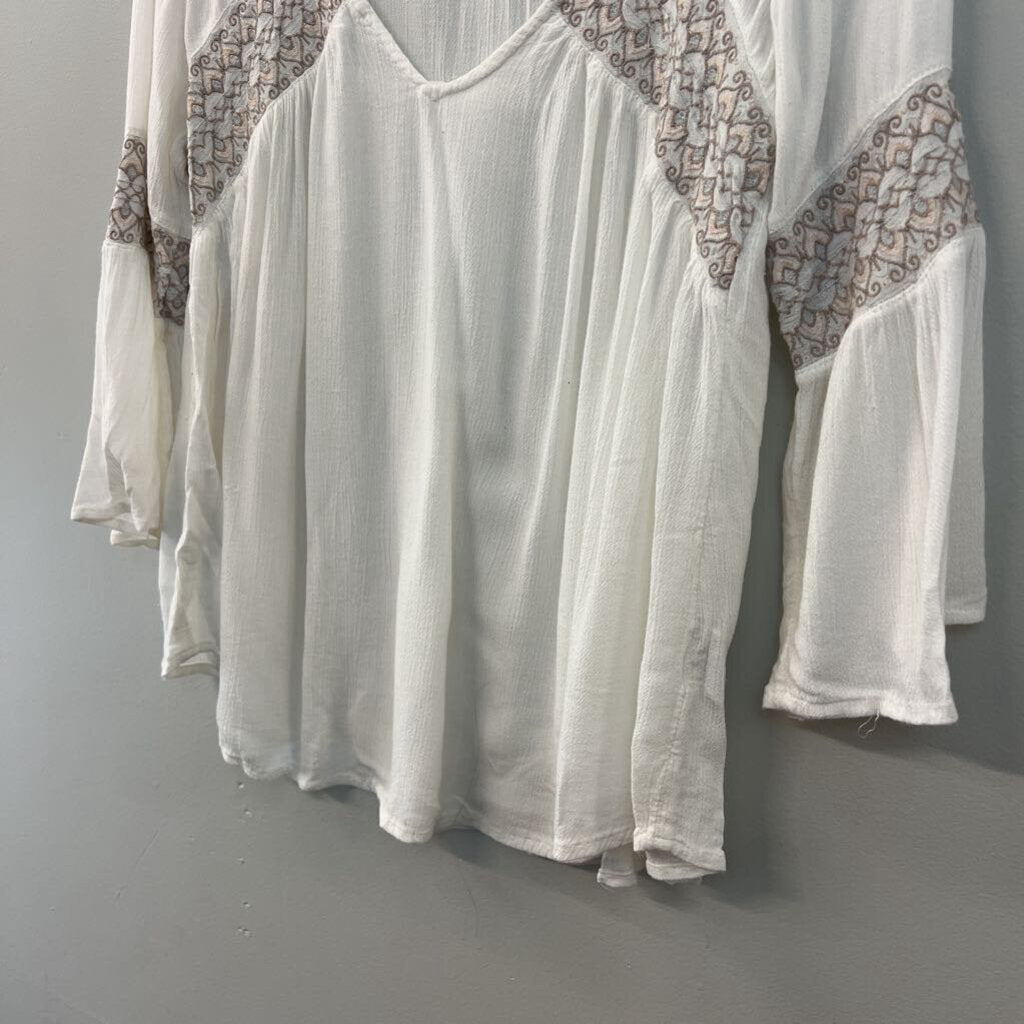 O'Neill White/ Brown Embroidered Detail Long Sleeve Top Small
