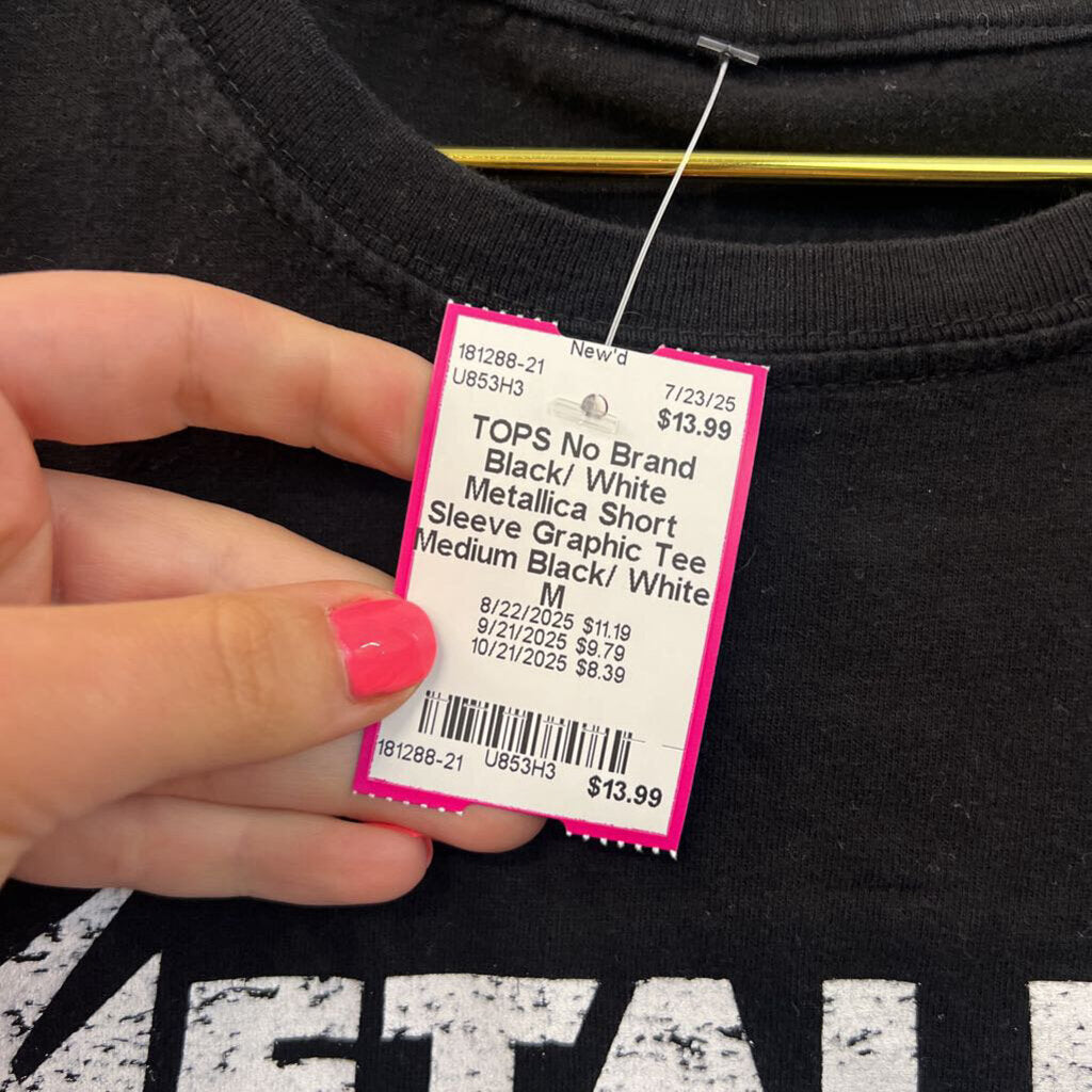 Black/ White Metallica Short Sleeve Graphic Tee Medium