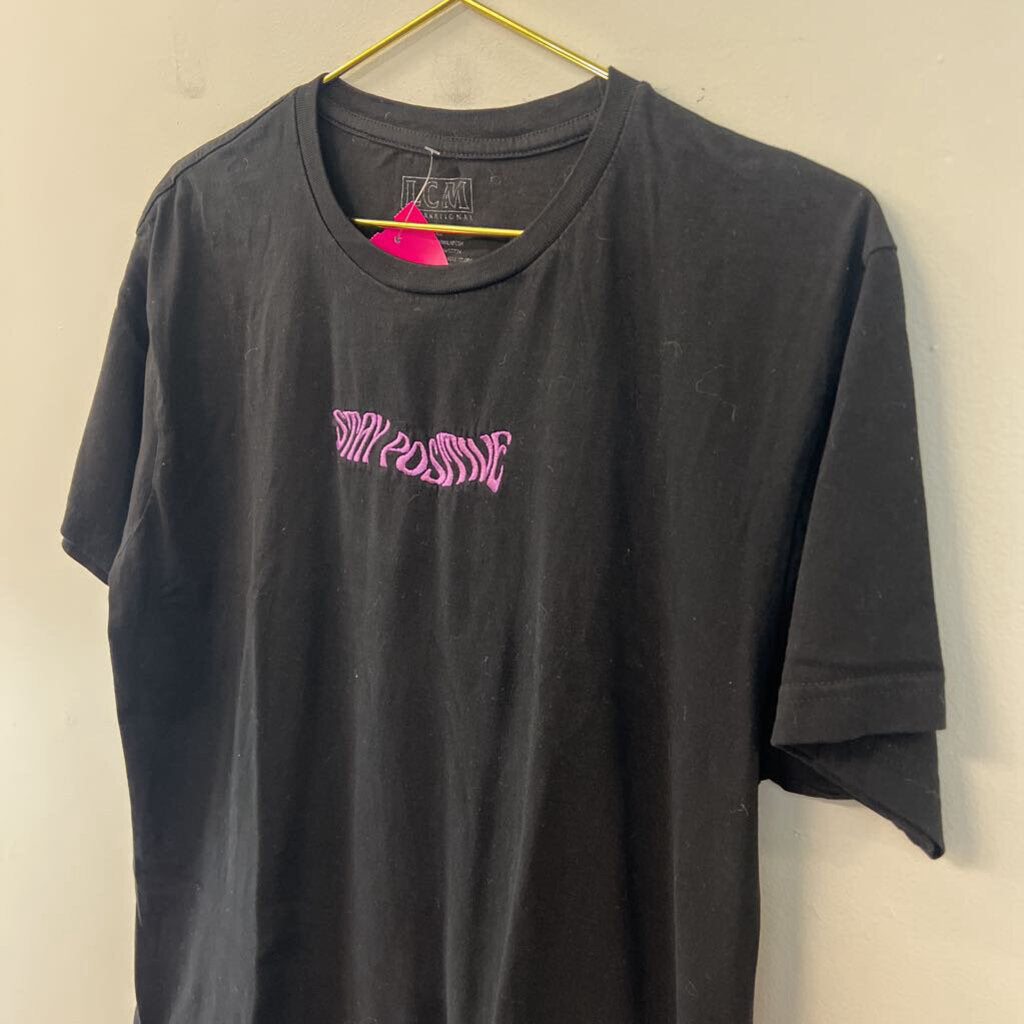 LCM Black/ Purple Still Positive Embroidered Short Sleeve Graphic Tee Large