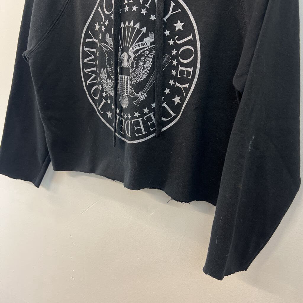 Ramones Black/ Grey Long Sleeve Cropped Hooded Pullover Medium