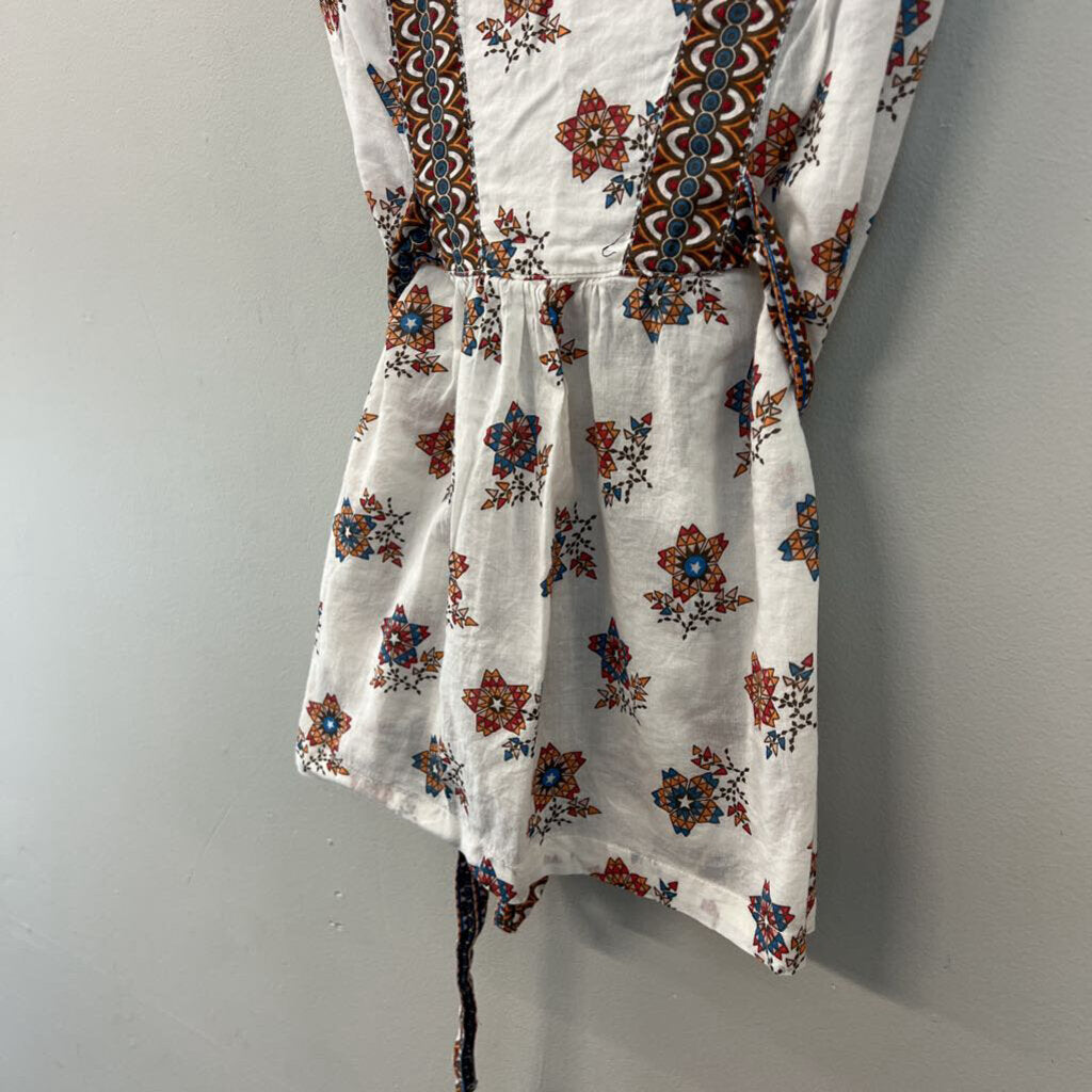 French Connection White/ Multi Print Short Flutter Sleeve Tie Back Top 4