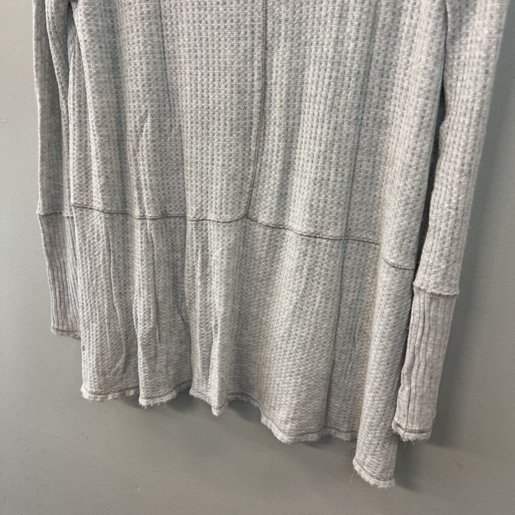 Free People Grey Frayed Hem Waffle Knit Long Sleeve Top Small