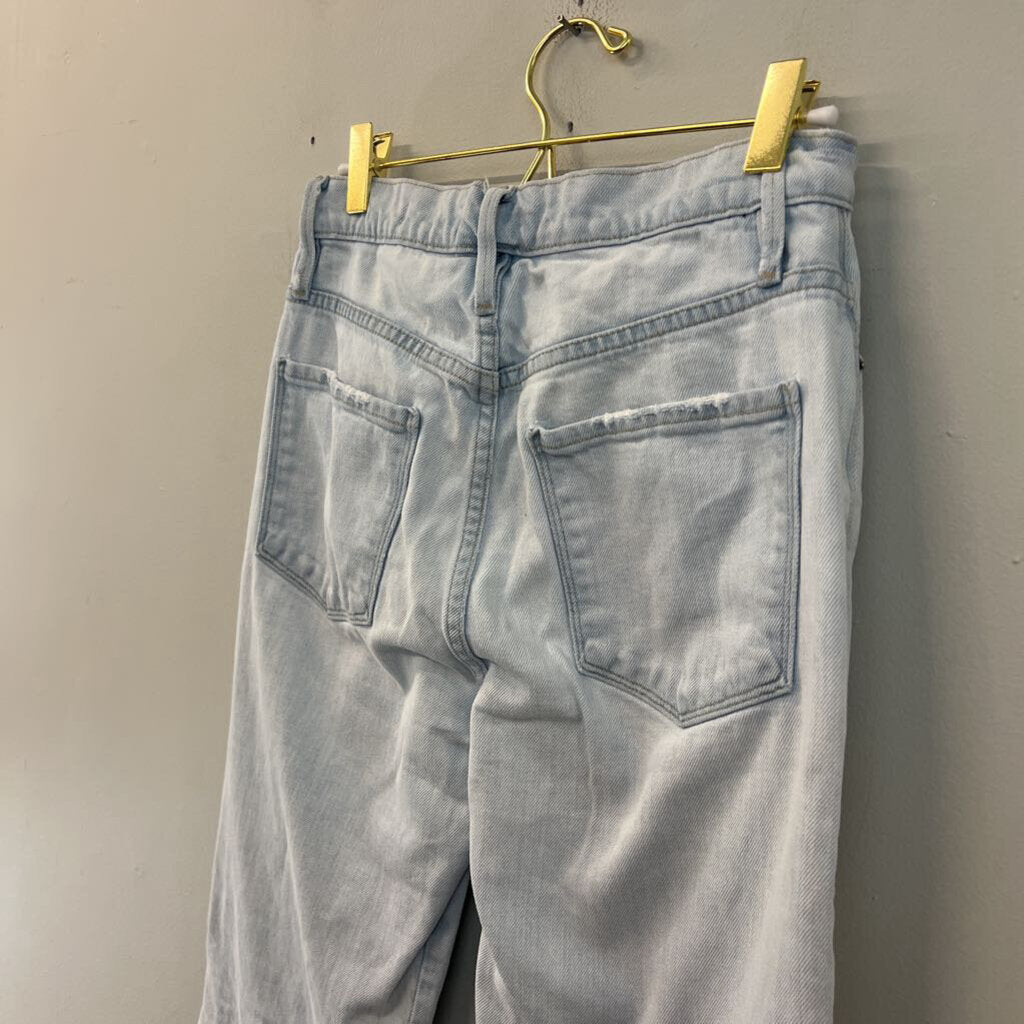 Frame Light Wash Le Sylvie Kick Boot Jeans 26