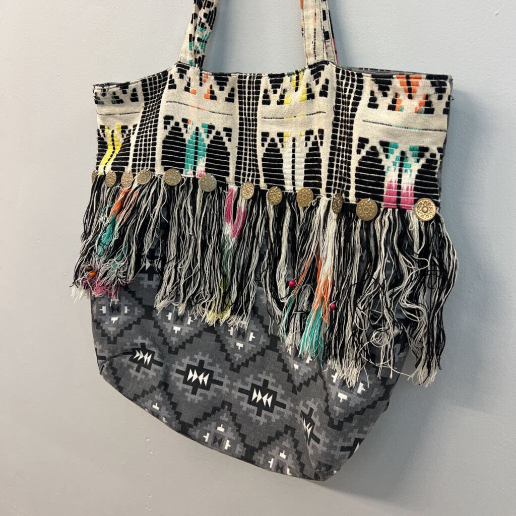 America and Beyond Black/ Cream/ Multi Canvas Embroidered Tassel Tote Purse