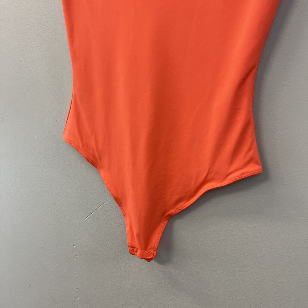 House of Harlow Salmon Short Sleeve Bodysuit Small