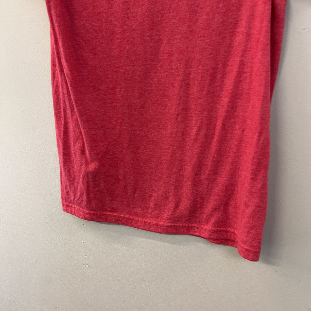 Gildan Red Squirrel On Bike Graphic Tee Small