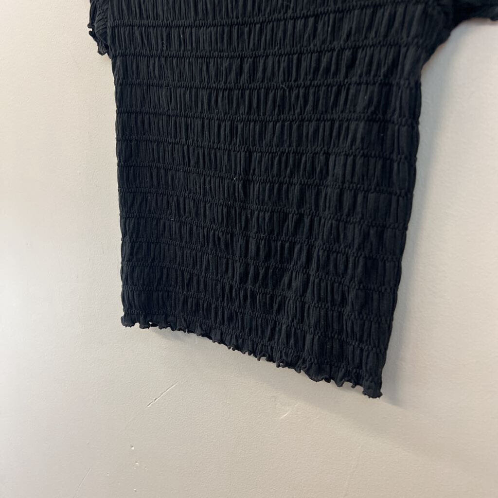American Eagle Black Smocked Short Sleeve Top Medium