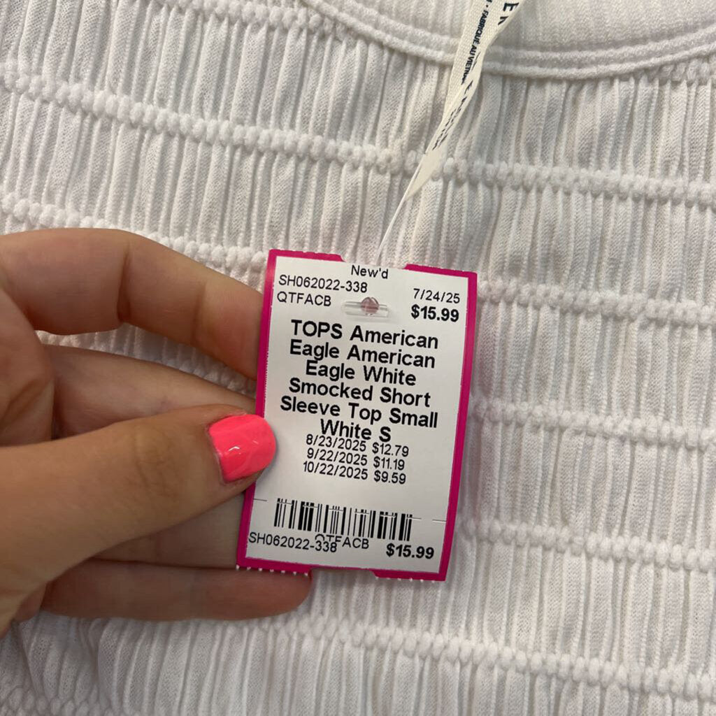 American Eagle White Smocked Short Sleeve Top Small