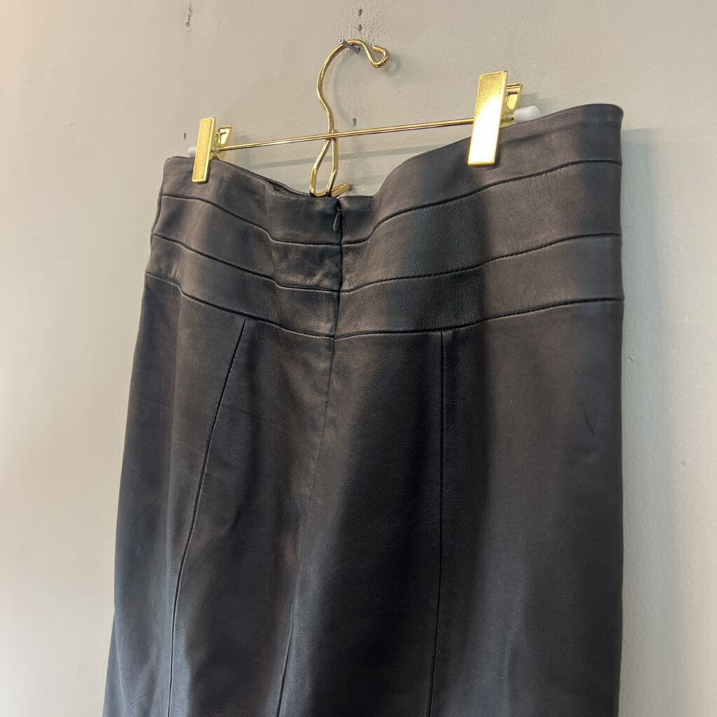 Pelle Studio Black Leather Knee Length Skirt 12