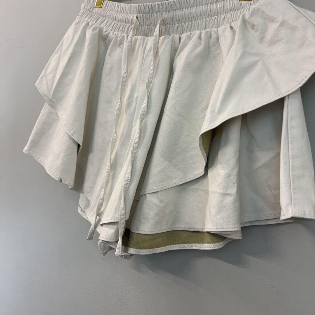 Idem Ditto Cream Faux Leather Layered Shorts Medium