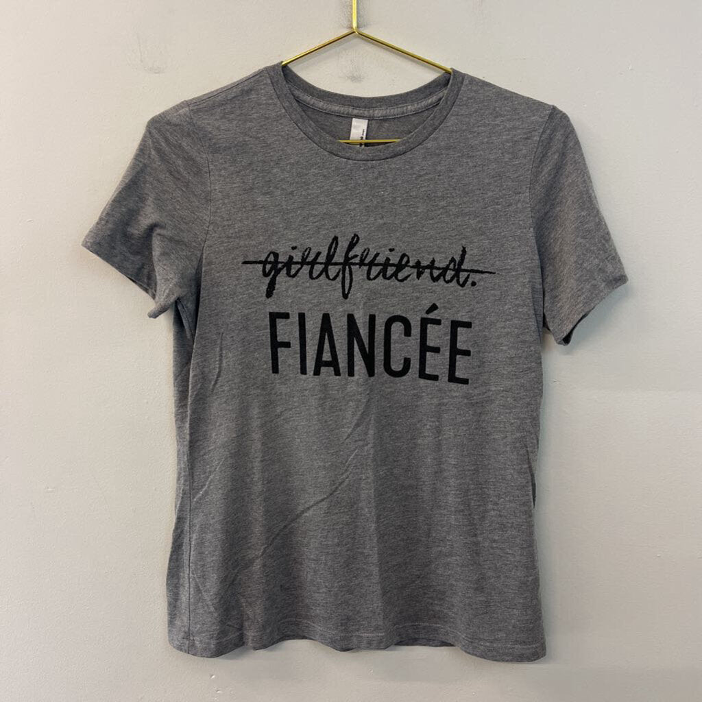 Thread Tank Grey/ Black Girlfriend Fiancee Short Sleeve Graphic Tee Small